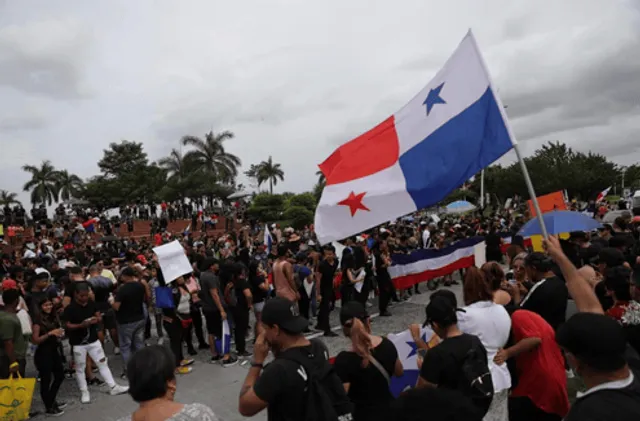 Protestas en la Cinta Costera