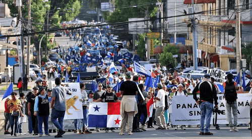 Crowd at Mine Protest in Panama